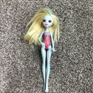 2 monster high dolls laguna blue